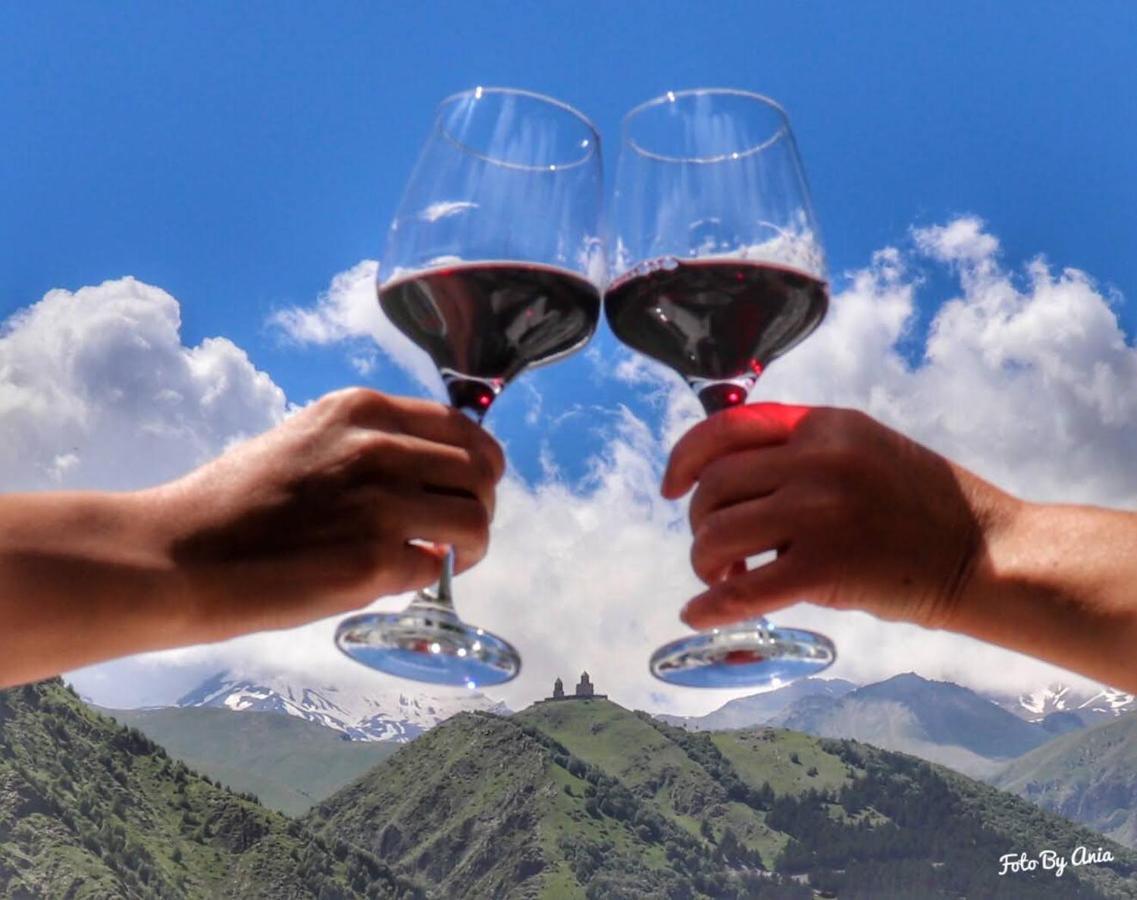 Hotel Nestt Kazbegi Kültér fotó