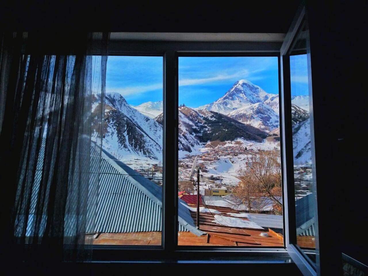 Hotel Nestt Kazbegi Kültér fotó